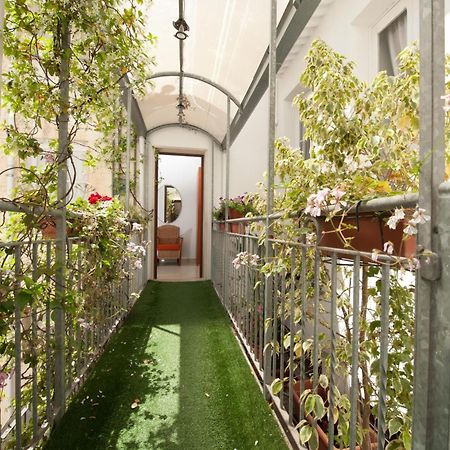 Harmony Central Lecce Bagian luar foto
