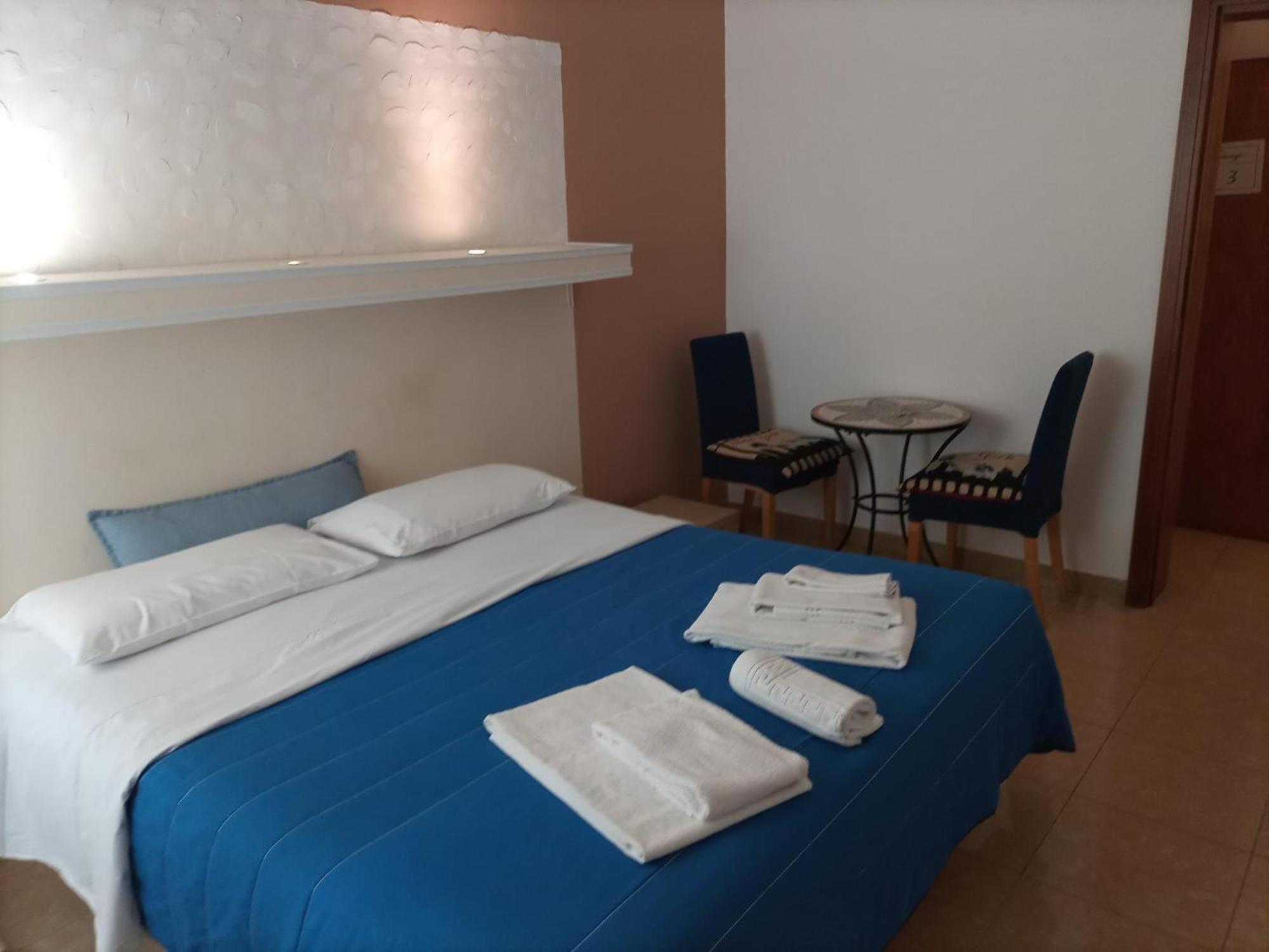 Harmony Central Lecce Bagian luar foto